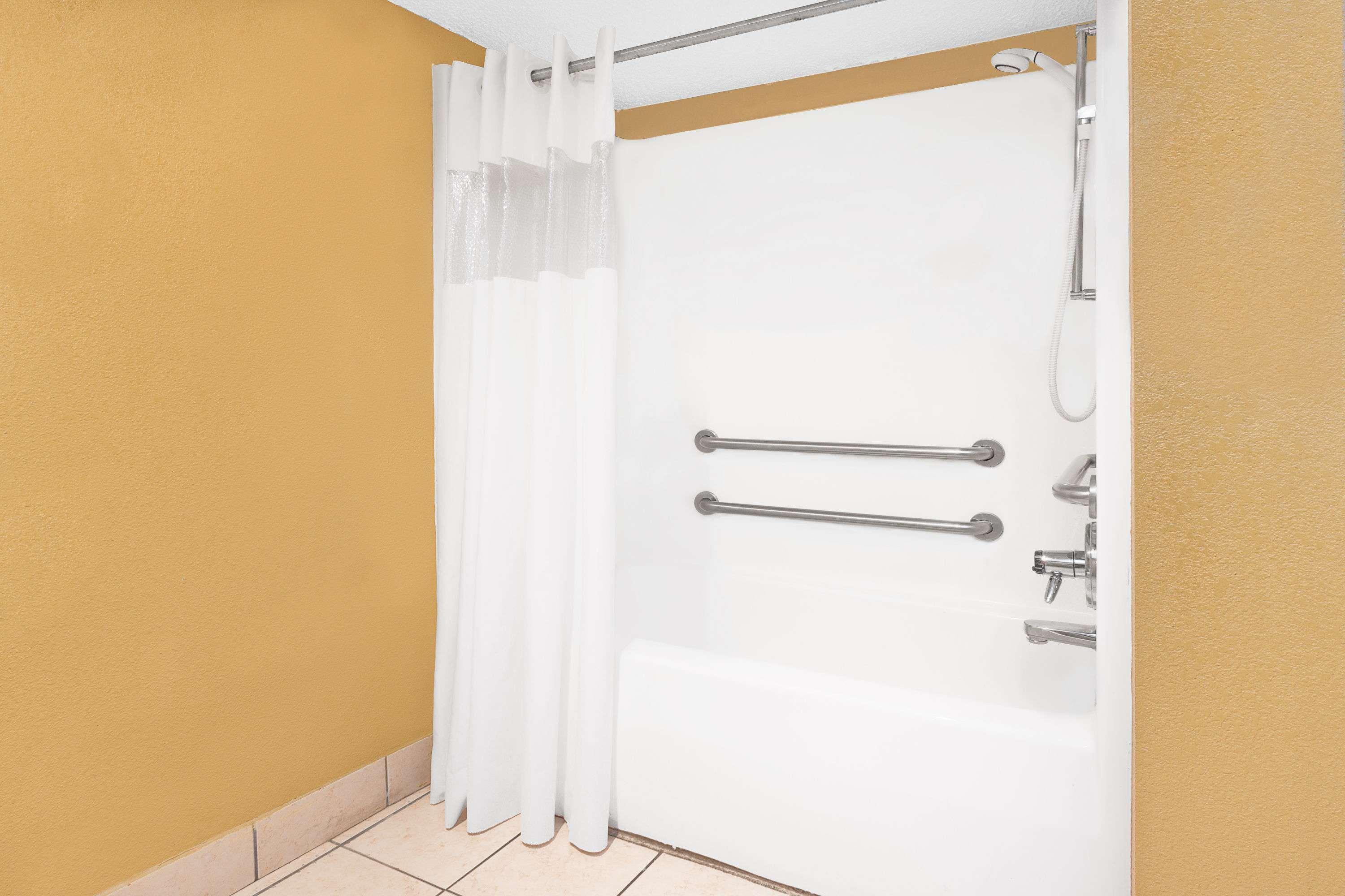 Days Inn By Wyndham N Little Rock East North Little Rock Ngoại thất bức ảnh